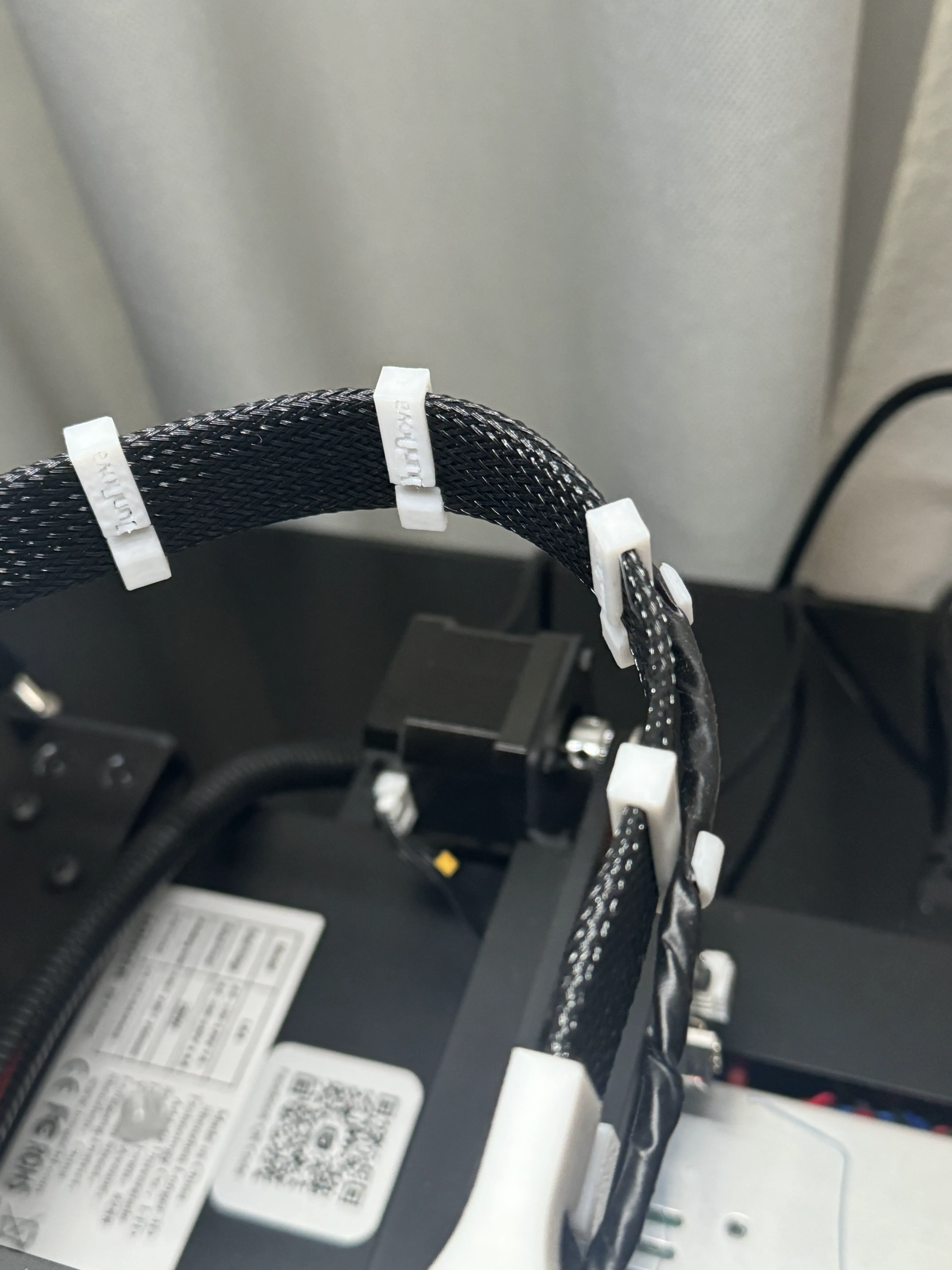 Sprite cable ties | 3D models download | Creality Cloud