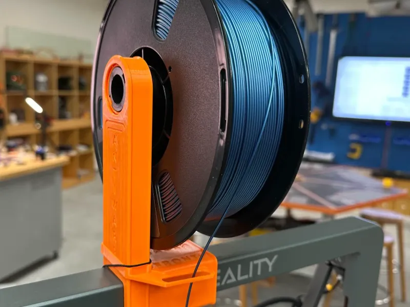 Um Suporte de Bobina Superior Melhorado para Ender 3 V3 + Sensor de Falta de Filamento