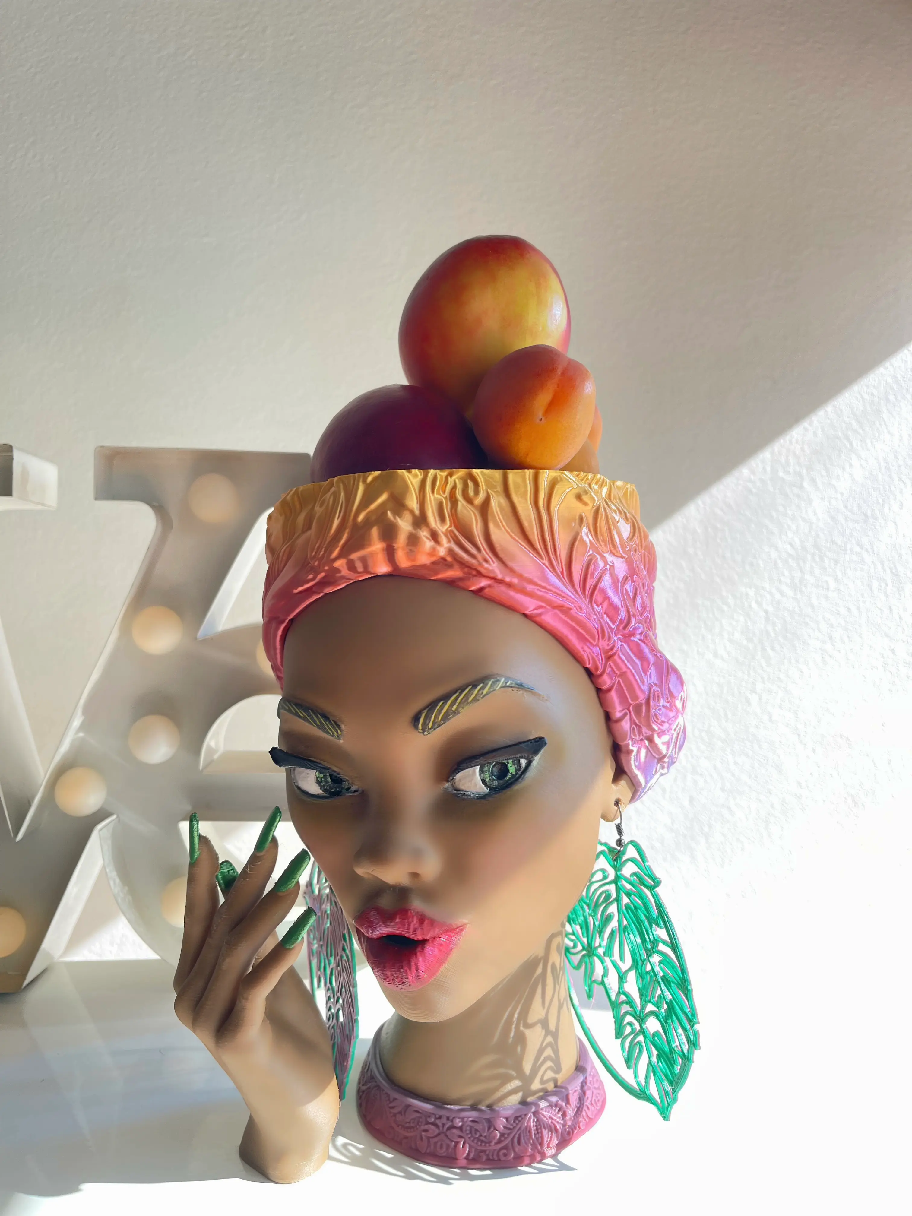 AFRO QUEEN VASE/INCENSE HOLDER/PLANTER