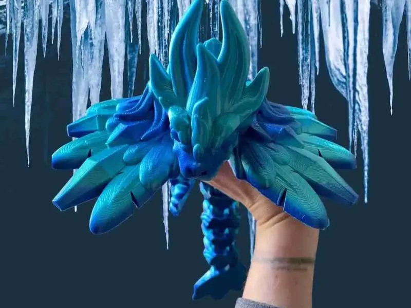 Spike-Eiskristalldrache
