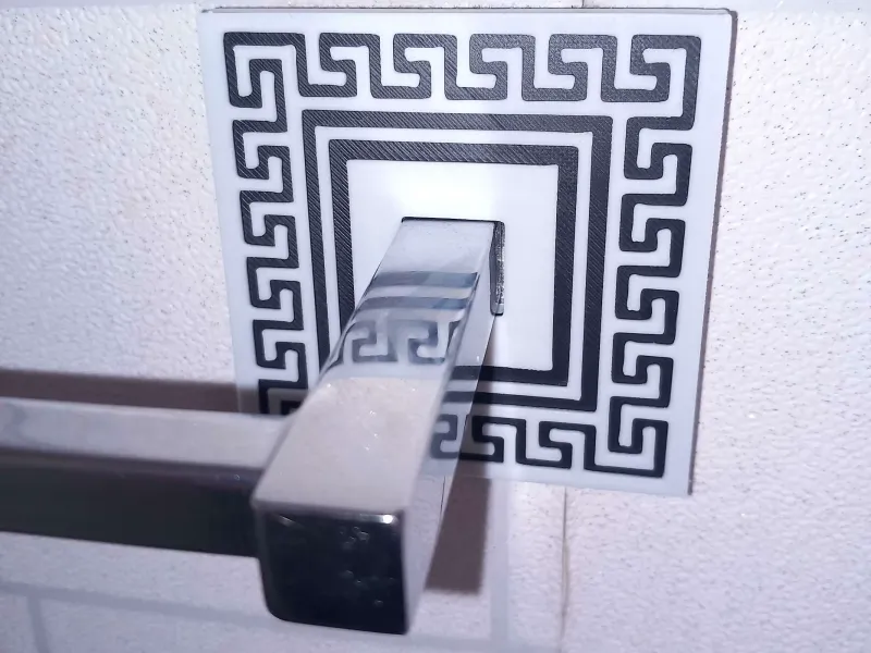 Cache de remplacement pour le trou de vis du porte-serviettes