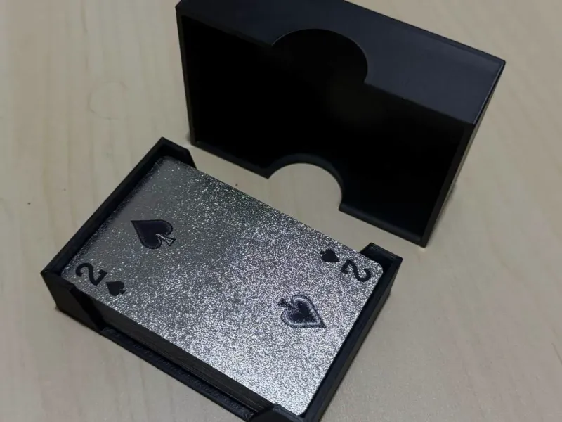 Portacarte da gioco migliorato