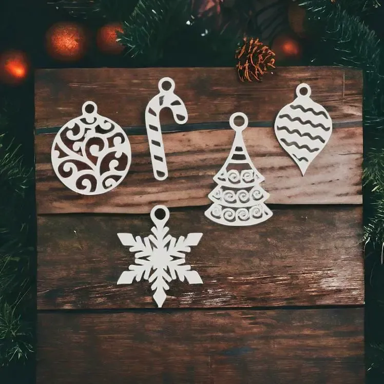 Christmas tree ornaments 2