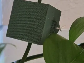 Square Rooting Box by LindaSchxfer (Thingiverse)