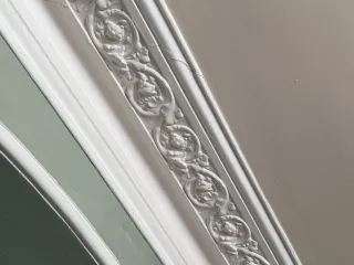Cornice 3