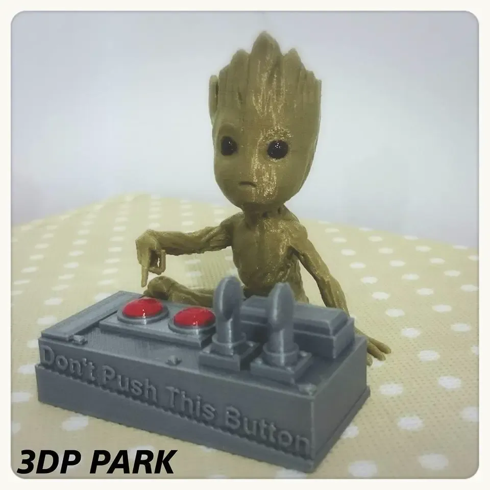 Baby Groot 5-4 (Don't Push This Button)