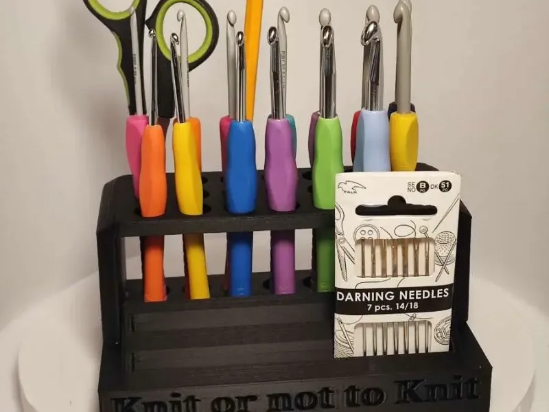 Knitting and Crochet Needle holder