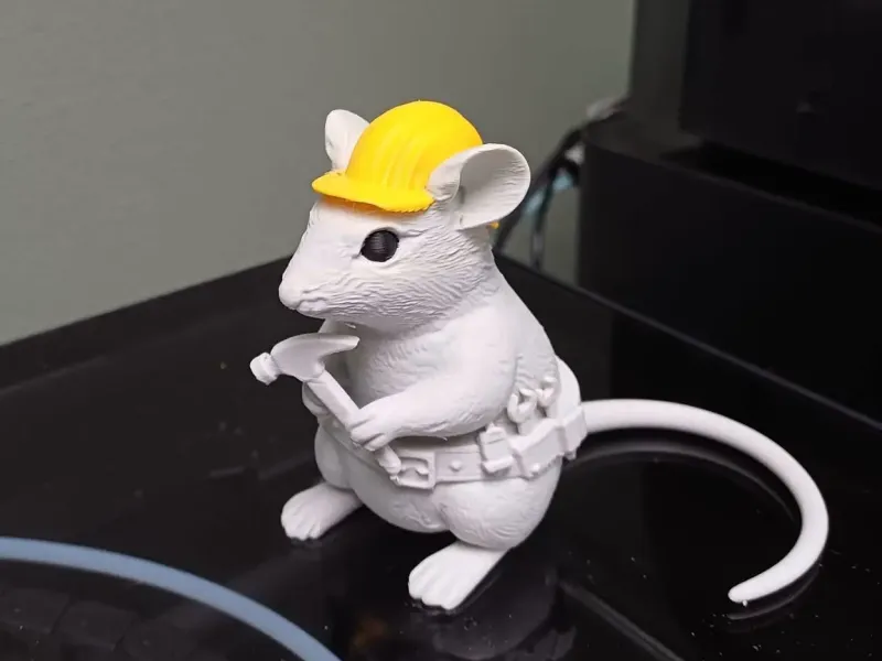 Hardworking Builder Mouse