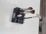 Pen holder for nail table-1