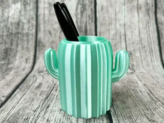 Cactus pen cup