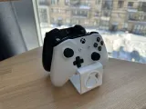 Подставка для двух контроллеров Xbox-0