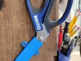 Quinn Shop Scissors Holder-1