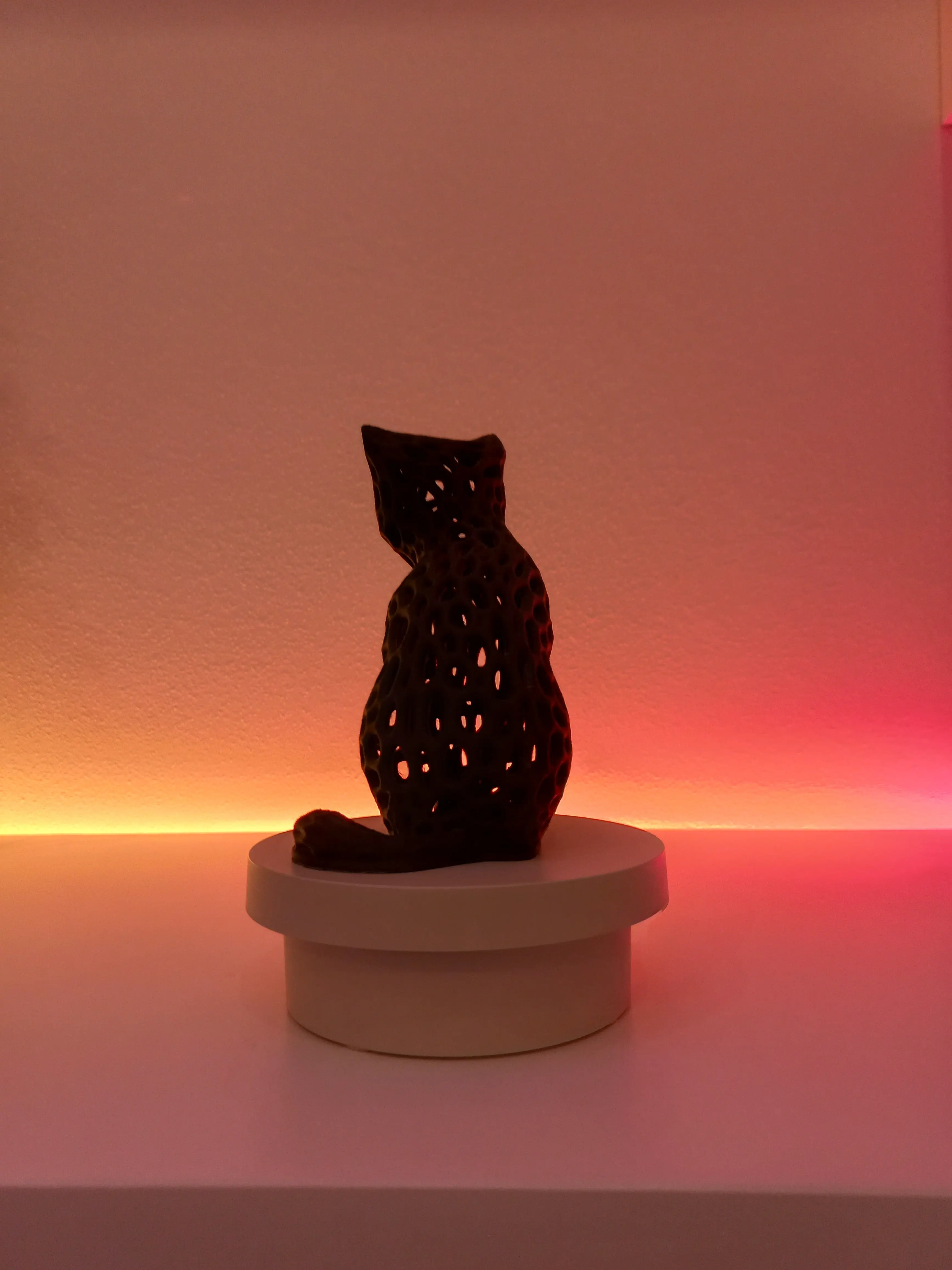 Modern Vornoi Lamp Cute Cat Statue NO SUPPORT