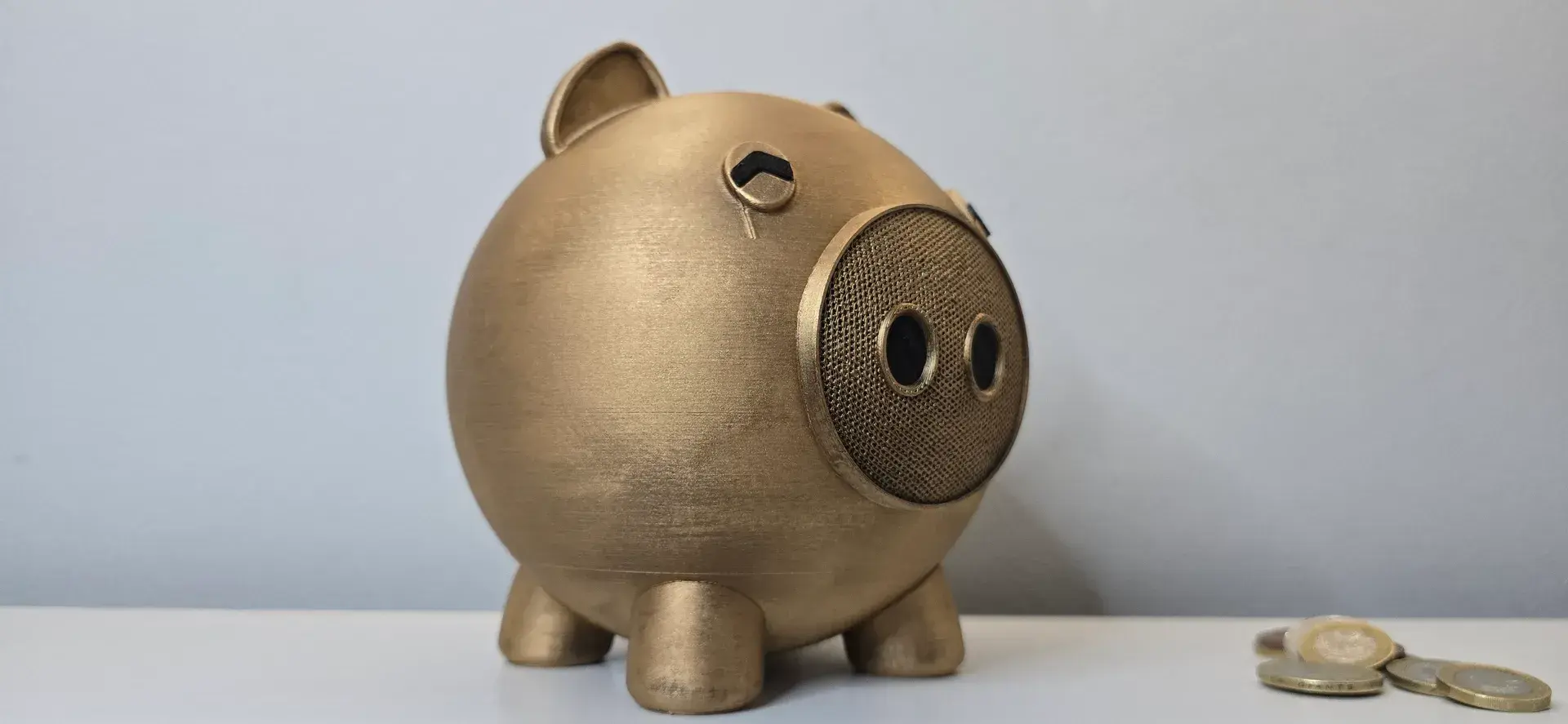 SQUID GAME 2 GOLD PIG MONEY BOX STORAGE