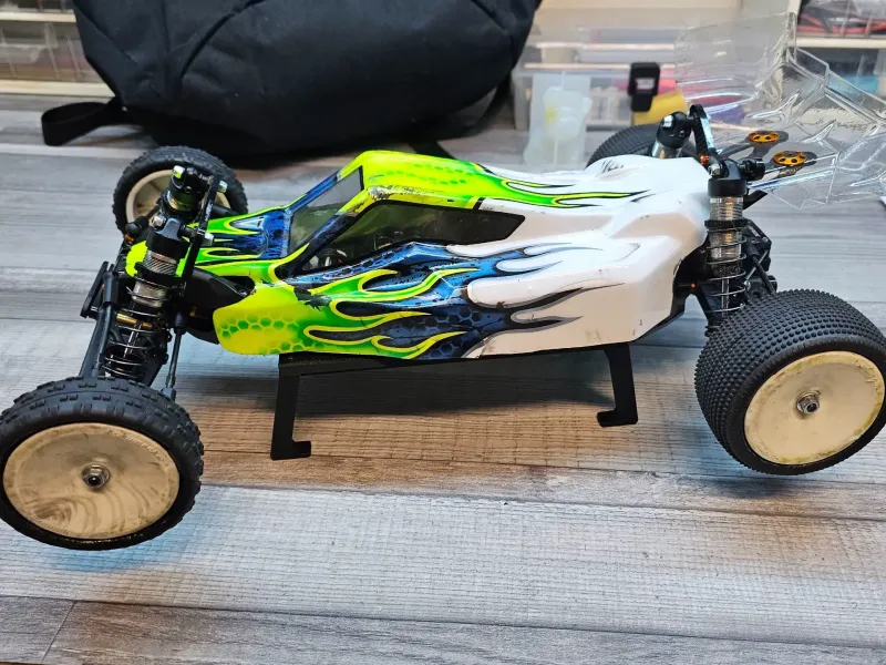 rc car stand offroad 1:10