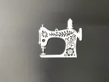 Sewing machine ornament-2