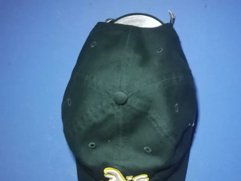 Suporte para Bonés