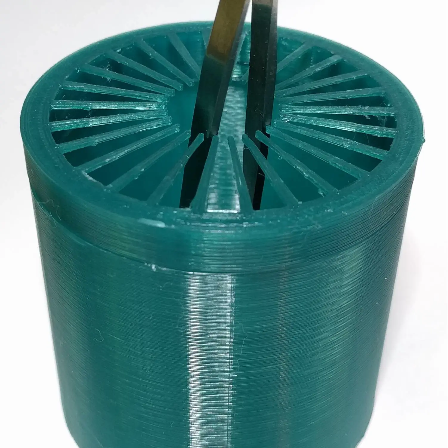 Filament trashcan