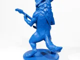 The guitar-playing wolf-5