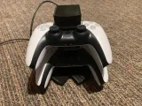 Dualsense PS5 vertical controller station-6