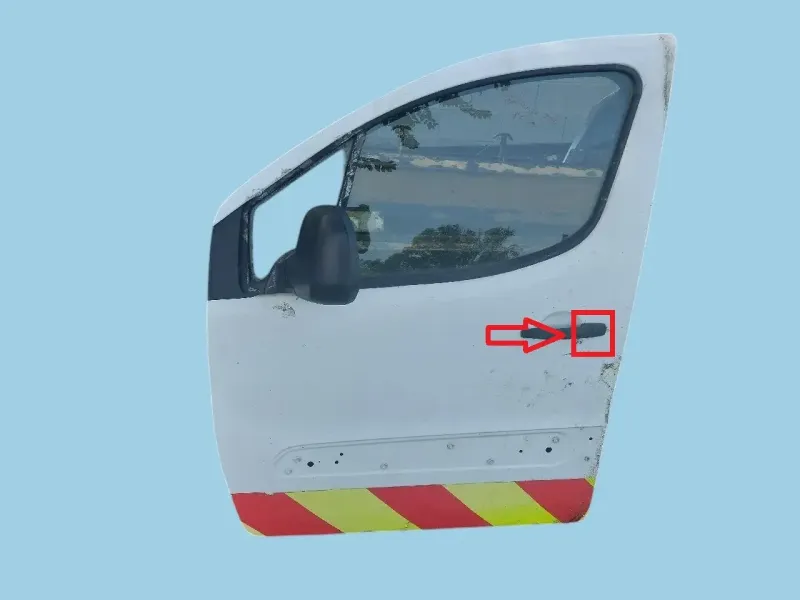 Peugeot Partner zárfedél