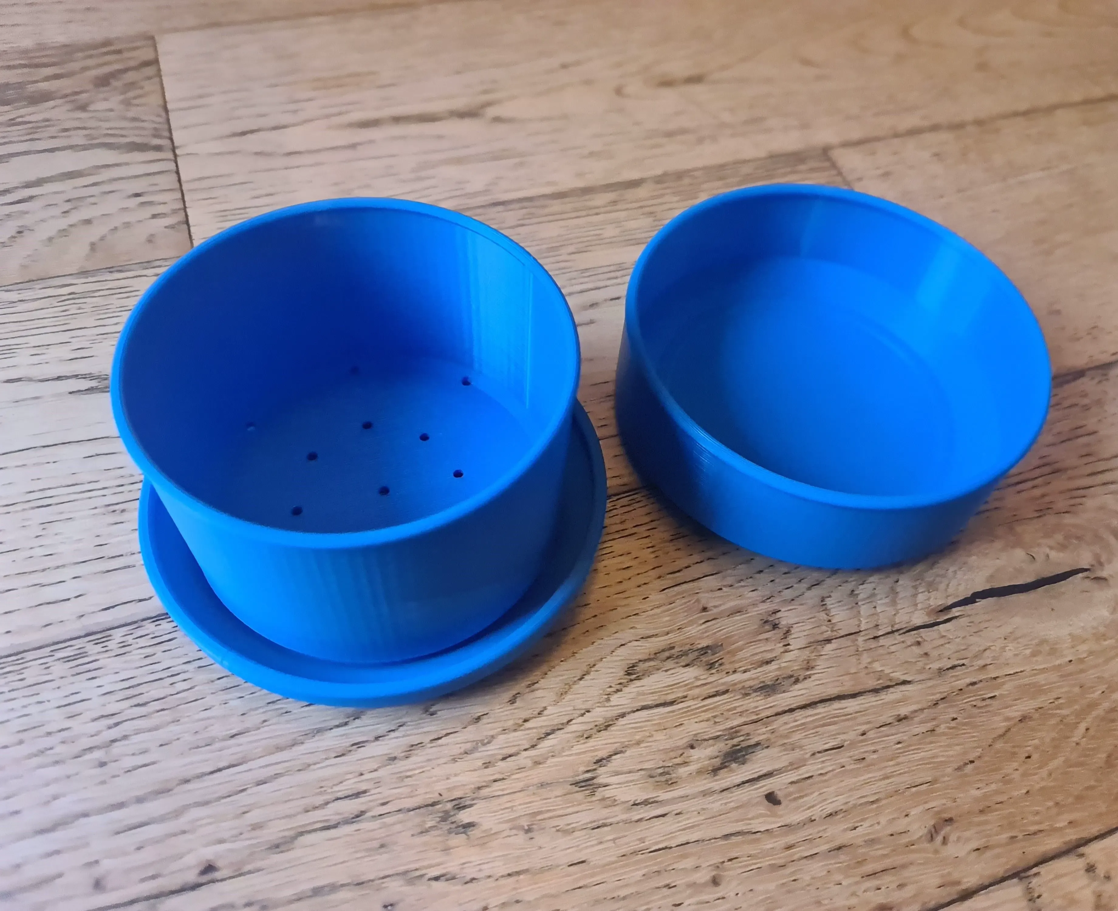 Unique Self Watering Draining Plant Pot Planter Support Free