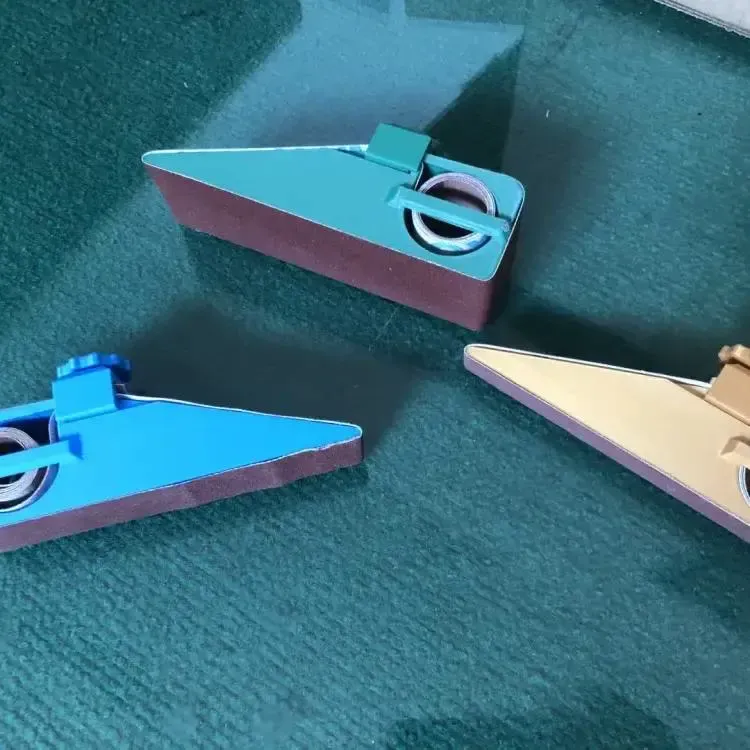 Sandpaper Holder V2 - Install Sandpaper Roll Without Support