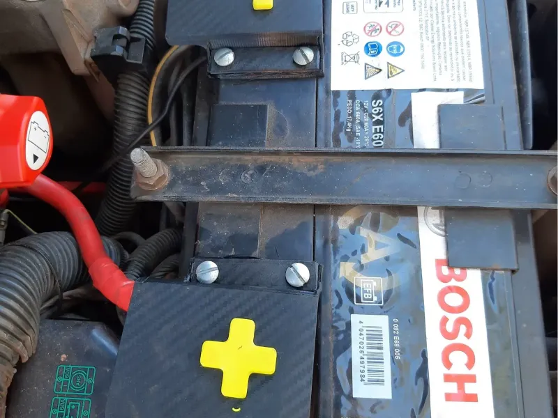 Battery terminal cover