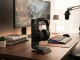 "Delta" Headphone Stand – Stealth Look-3