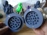 Grumpy Cat Herb Grinder - 2 - Part Magnetic - MellowVerse-2