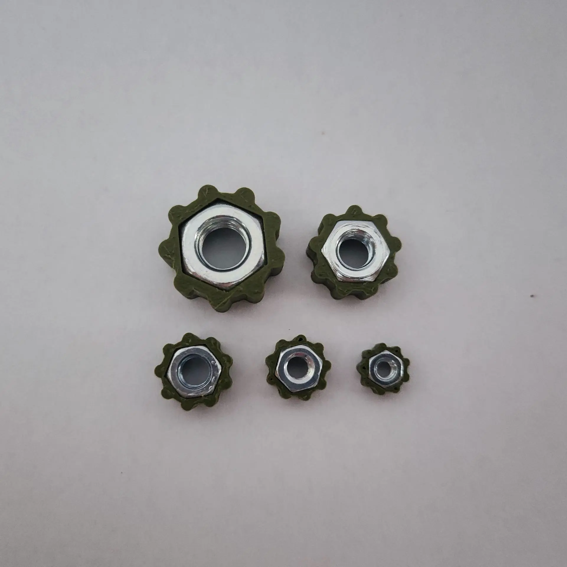 Hand-Grip Nut Caps M3–M8 – 9-Tooth