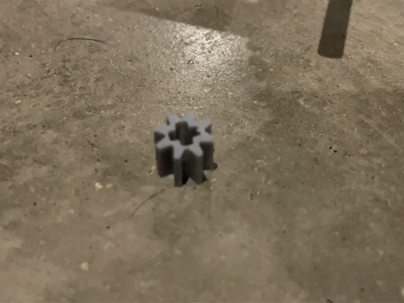 Small Lego gear