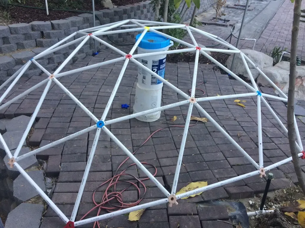 Geodesic Dome 4V Connector for 3/4" PVC pipe