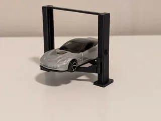 Hot Wheels 2 Post Hoist