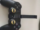 Phone holder for PS4 joystick-1