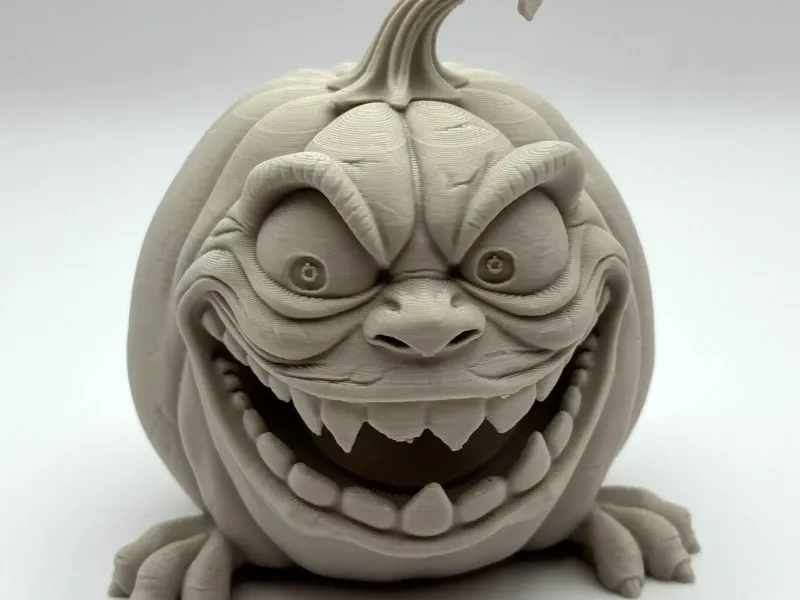 Gruseliger Halloween-Kürbis