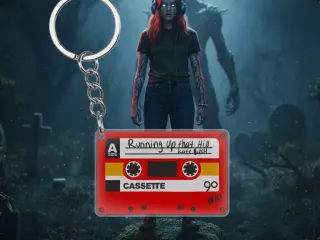 Llavero cassette "Running up that hill" - Stranger Things
