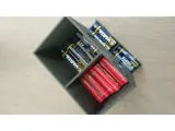 Dispensador de pilas dual-3