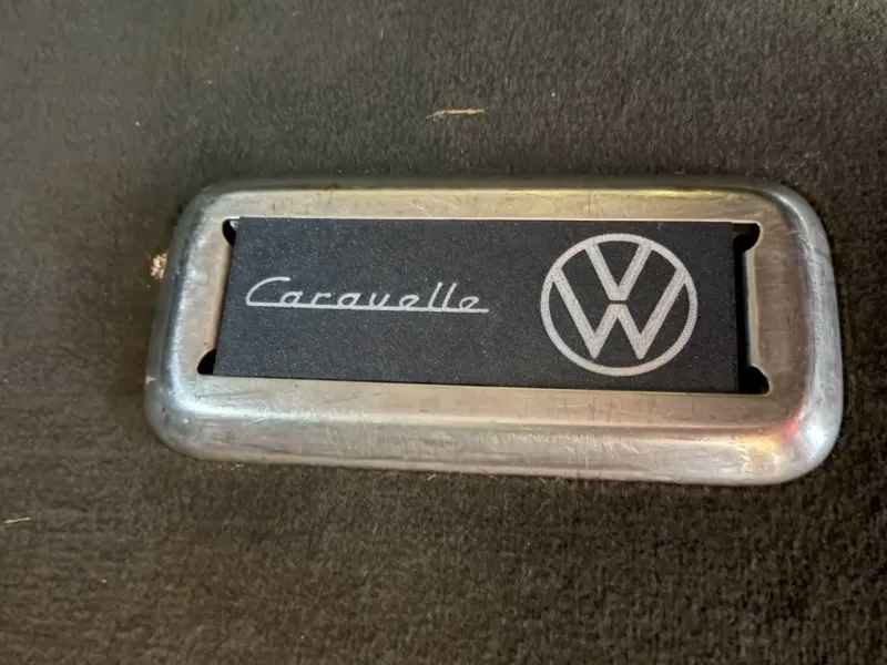 Caravelle T5 Abdeckung für Sitzbefestigungspunkte