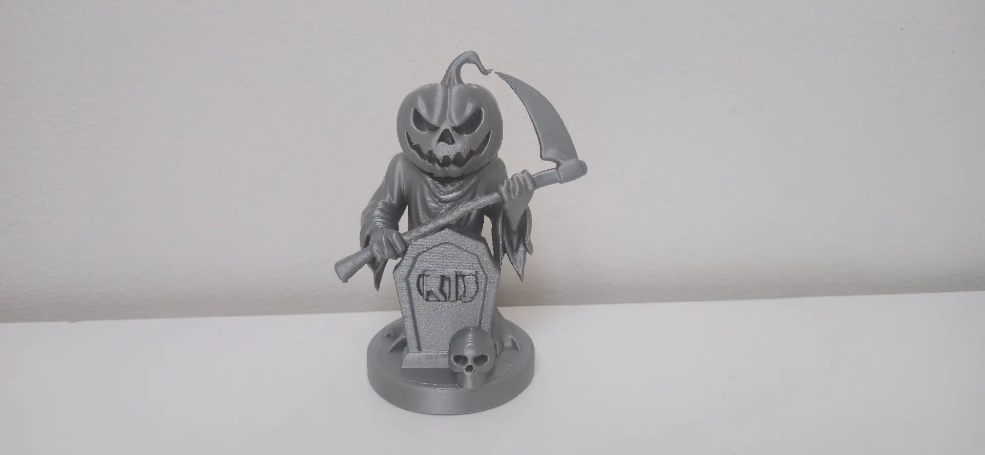 Pumpkin Reaper Figurine - Halloween