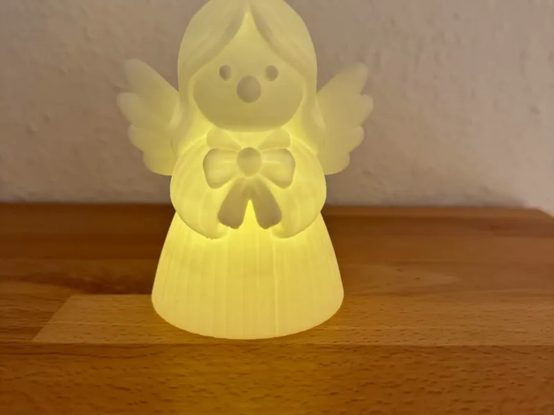 Engel mit LED Funktion