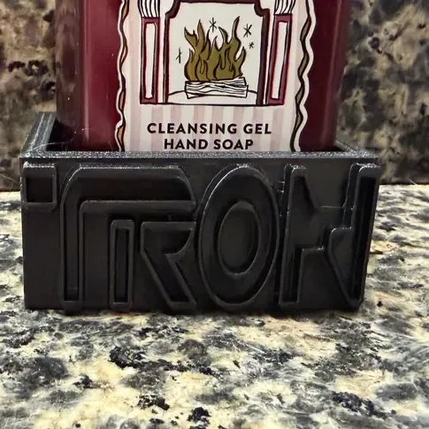Bath and Body Works kleine pompzeep met Tron-logo