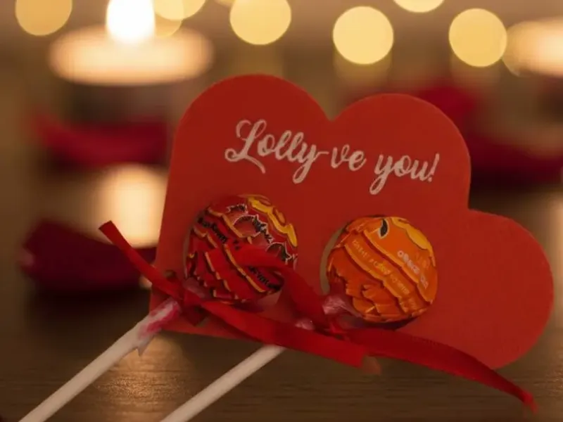 Double heart lollipop holder