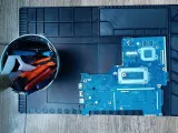 Work Pad with Storage Compartments-2
