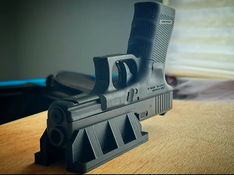 Magnetischer Pistolenhalter zum Schnellziehen