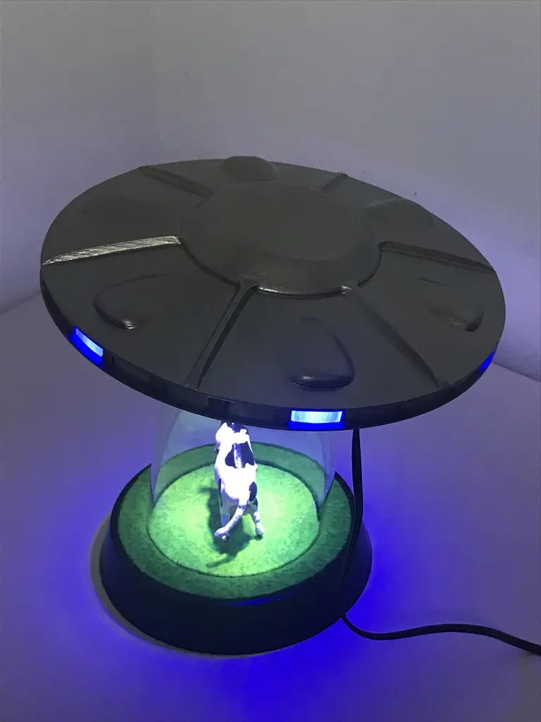 Lámpara de abducción OVNI con luces intermitentes