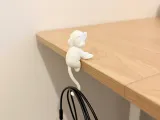 Monkey Desk Hook – Cable Organizer-1