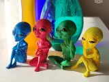 4 ALIENS-1
