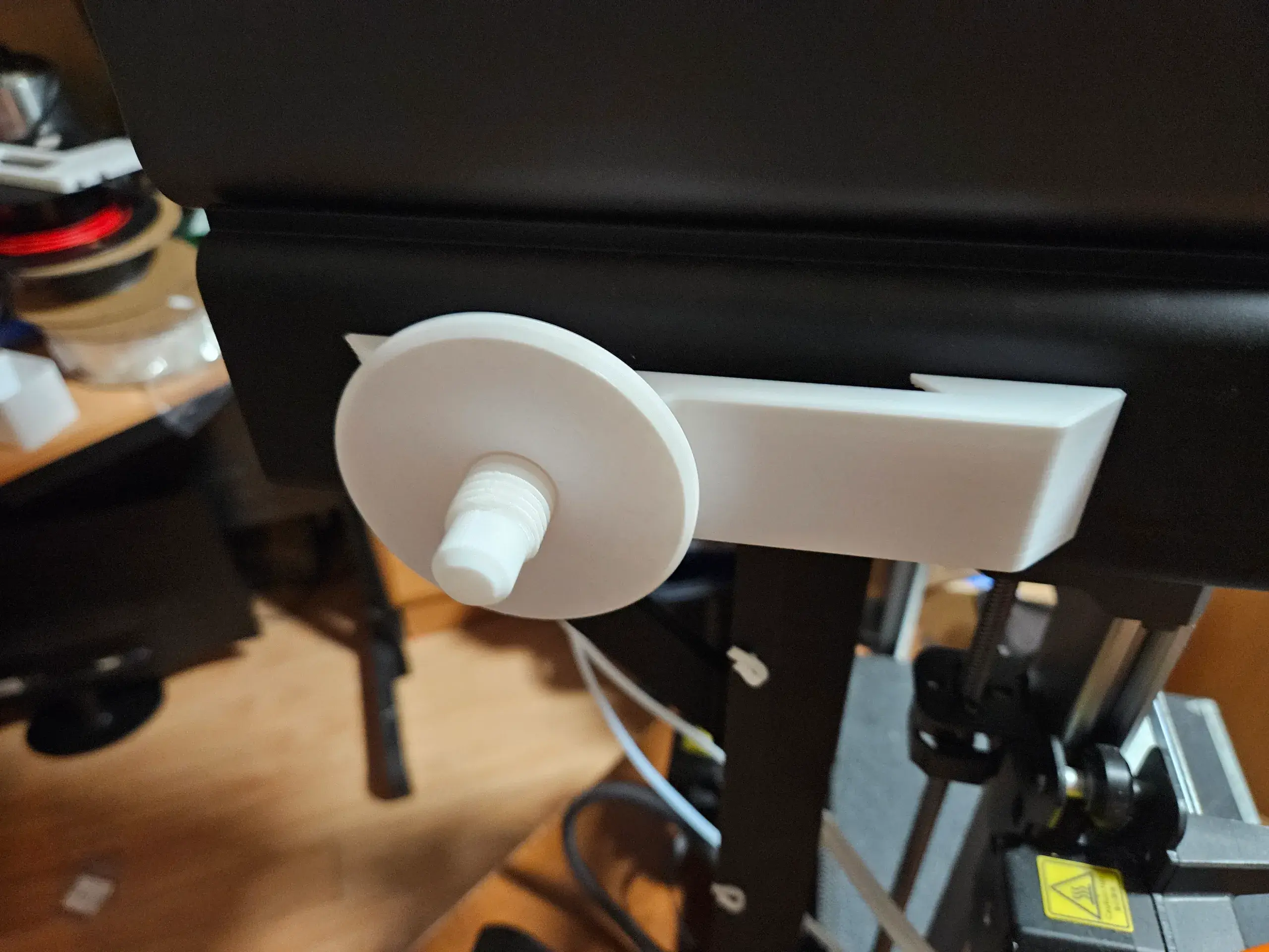 Interchangeable spool holder for CFS Hi overhead (MS)