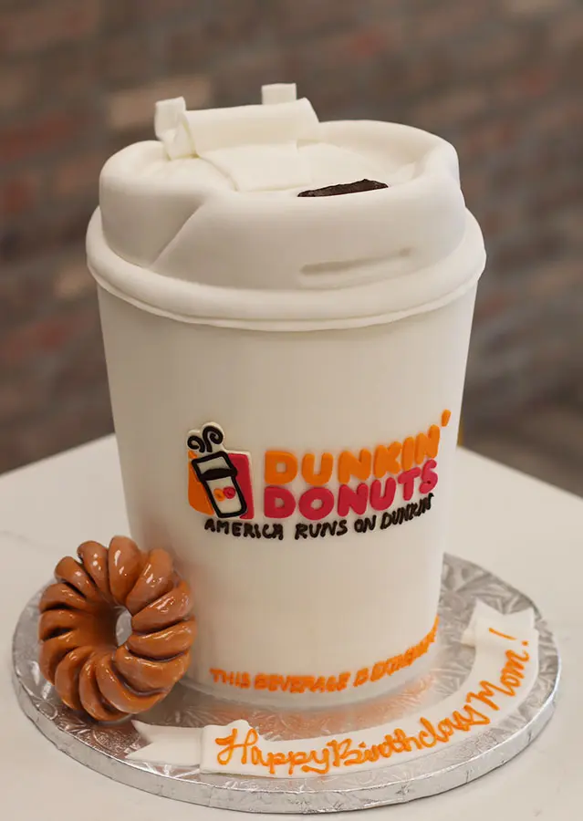 Logotipo de Dunkin Donuts en 3D. 5 mm de altura.